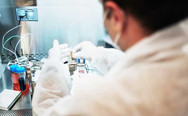 В Украине разрабатывают две вакцины от COVID