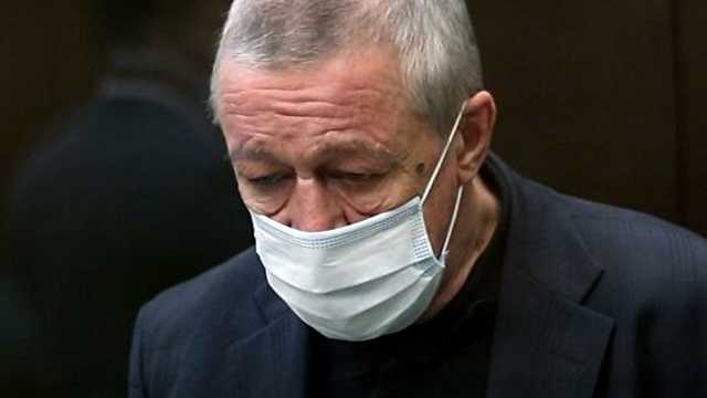 "Создавал проблемы": стало известно, почему Ефремову не позволили остаться в московском СИЗО