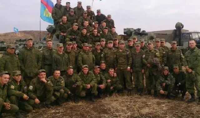 В Карабах вылетели 10 самолетов с российскими военными