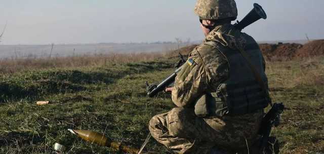 Террористы опять нарушили режим тишины на Донбассе: украинские воины готовы к ответу