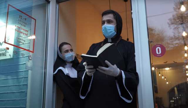 У Києві кав’ярню «перетворили» на храм, щоб працювати у вихідні