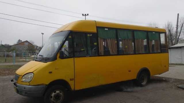 В Краматорске на избирательном участке обстреляли краской машину