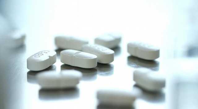 Лікар застеріг про ризик смерті через антибіотики при Covid-19