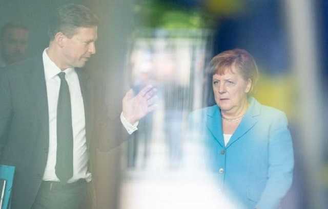 Генпрокуратура Німеччини звинуватила чиновника з оточення Меркель в шпигунстві на Єгипет