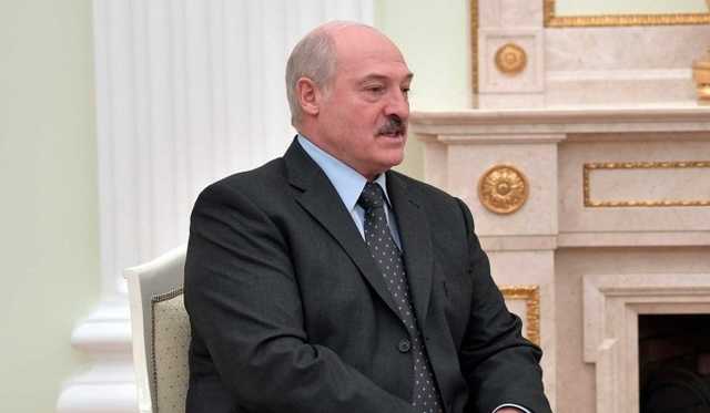 Лукашенко: Меня можно отстранить от власти, к этому пытаются подключить Россию
