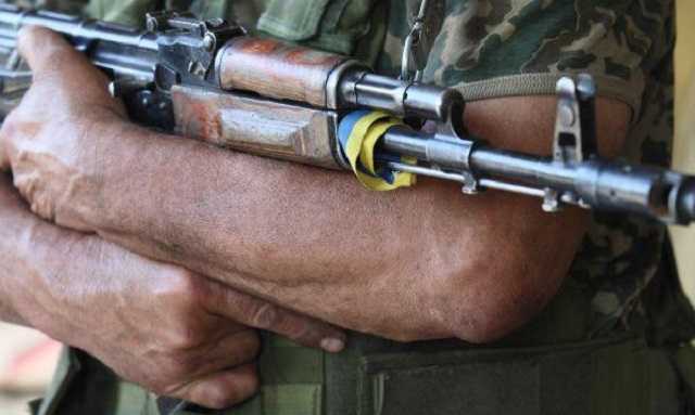 Раненый под Авдеевкой украинский военный умер, - штаб