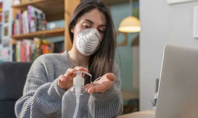 Врач рассказал, когда больной COVID-19 перестает быть заразным