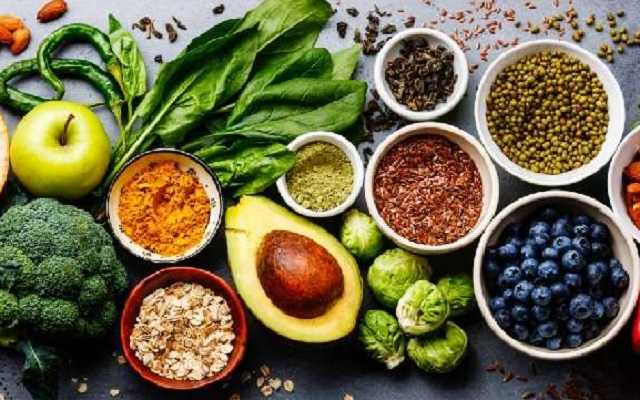 Врач назвала еду, которая может помочь в борьбе с коронавирусом