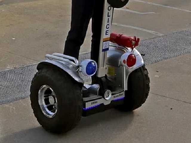 Украинские полицейские будут осваивать гироскутеры и гироборды