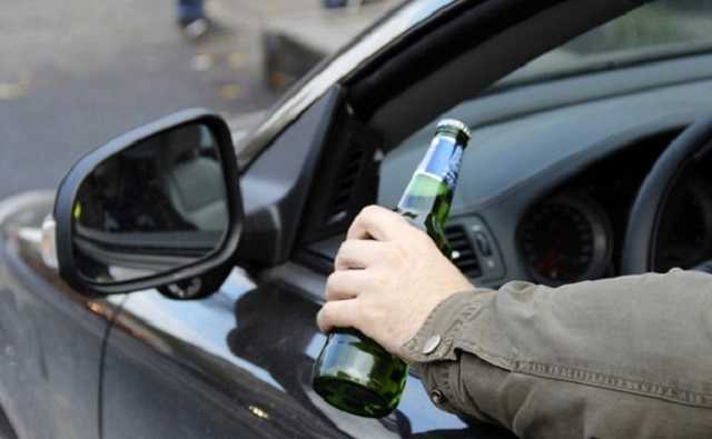 В Николаеве полиция задержала пьяных морпехов