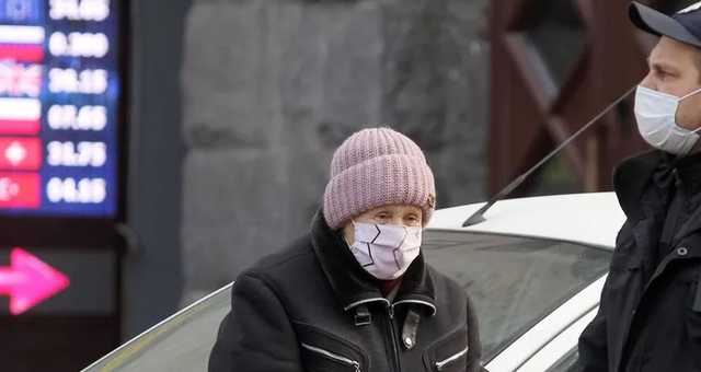 В Кабмине увидели признаки стабилизации ситуации с COVID-19 в Украине