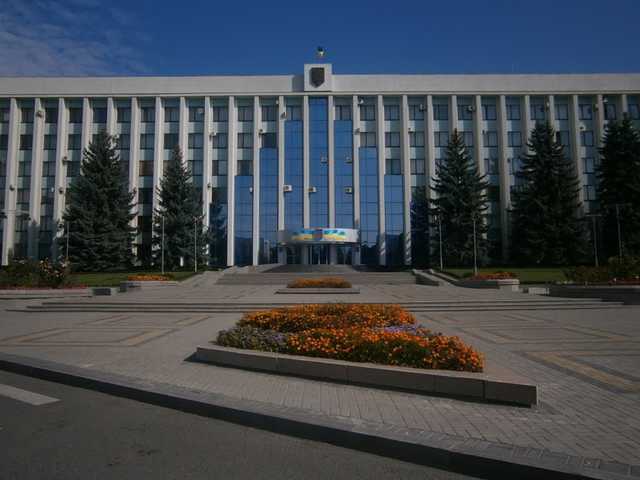 Стало відомо, хто буде керувати Рівненською облрадою