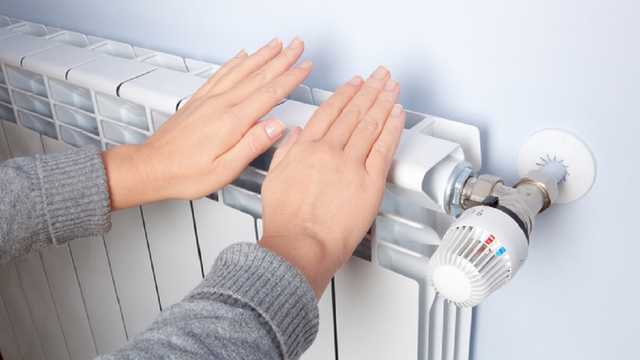 Украинцам пересчитают тарифы на отопление и введут новые абонплаты: что приняла Рада