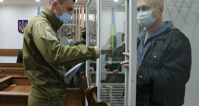 Суд спрощено розгляне справу майора Холодного, який покалічив трьох курсанток