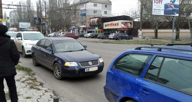 В Николаеве пьяный водитель на бляхе устроил ДТП с тремя автомобилями