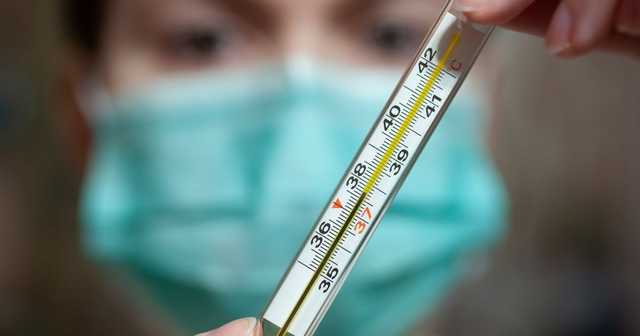 Стоит ли сбивать температуру 37: врачи дали советы