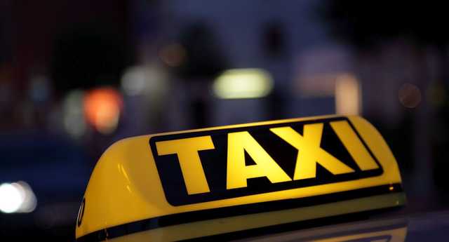 В Киеве таксист умер за рулем