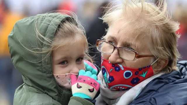 Официальную статистику по COVID-19 в Украине нужно умножить на пять, – врач