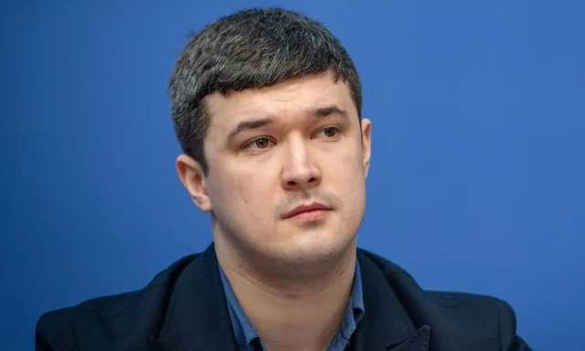 Глава Минцифры не смог ответить на старый вопрос-мем программистов