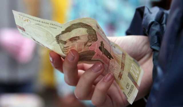 Бюджетный кризис обостряется: денег не хватит медицине и обороне — экс-замминистра