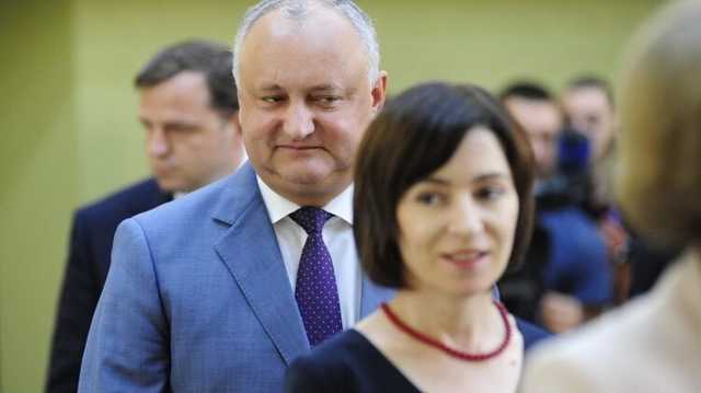 Додон накануне инаугурации Санду урезал полномочия президента Молдовы