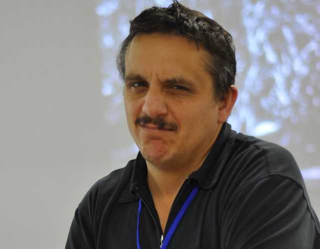 Преподаватель Украинского католического университета назвал вакцину "всемирным заговором"