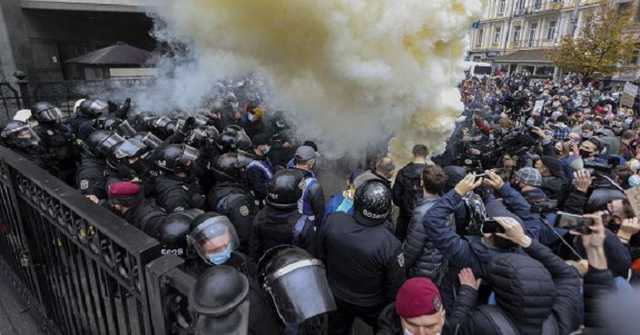 Конституційний саботаж. Державу Україна знищують за допомогою КСУ