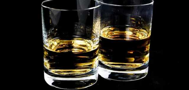 В Украине продают опасный алкоголь, до 50% – фальсификат: как не купить подделку