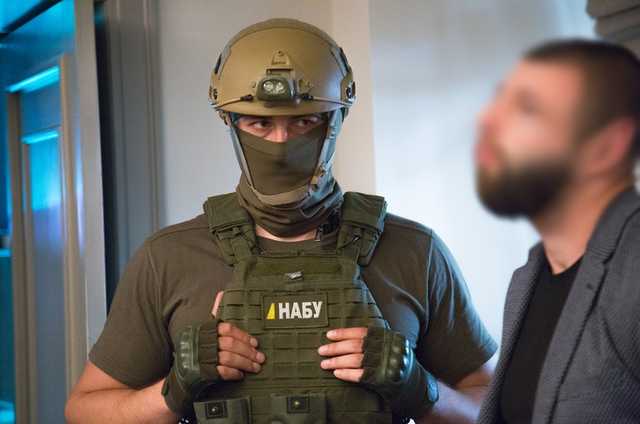 Продавець кави біля НАБУ здав подільників Каськіва