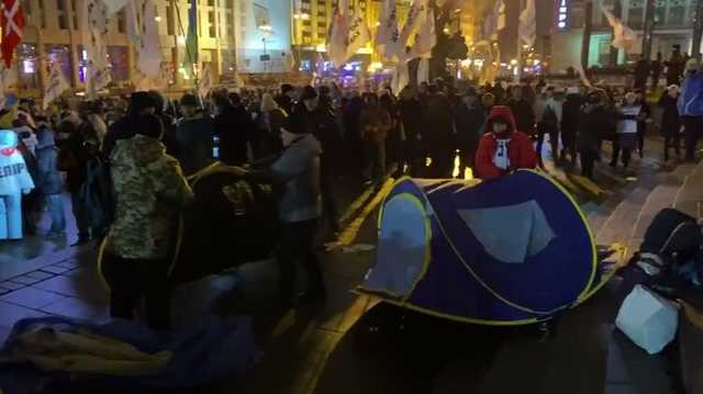 ФОП-Майдан сворачивает палатки, опасаясь очередного штурма силовиков