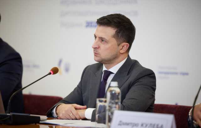 Зеленский дал новым послам полгода на достижение результатов в экономической сфере