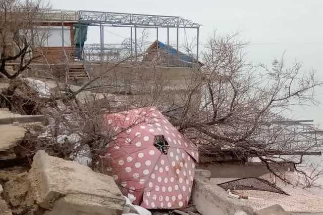 Кирилловка оказалась под водой после многодневного шторма