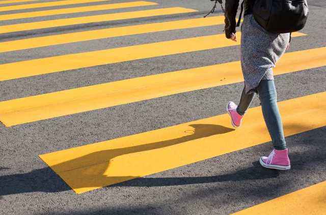 Назван самый опасный день недели для водителей и пешеходов