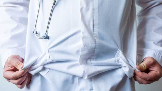 Степанов розповів, чи скасують виплати медикам з січня