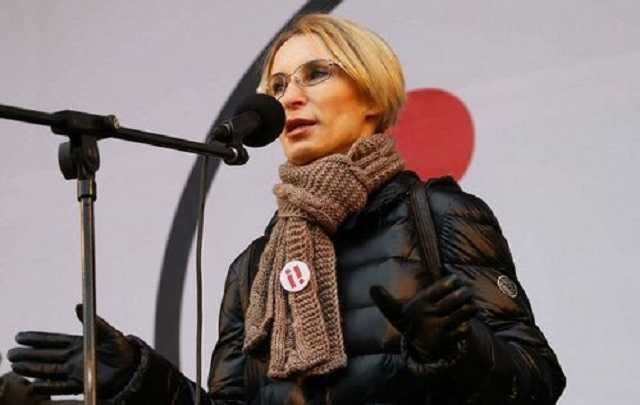 В борьбе за звание "Идиот месяца" среди нардепов наметился новый фаворит