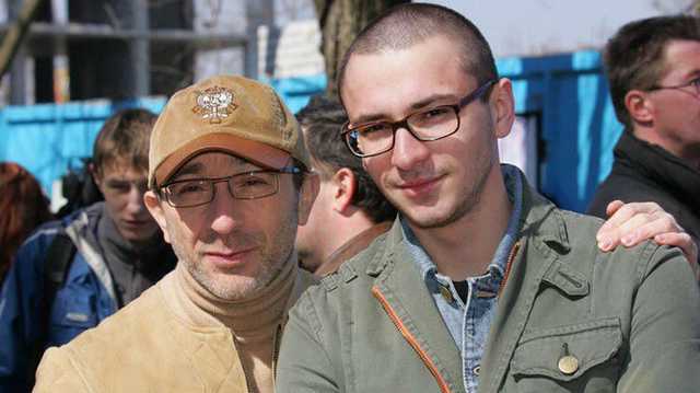 Сын Геннадия Кернеса рассказал о коллекции кепок отца