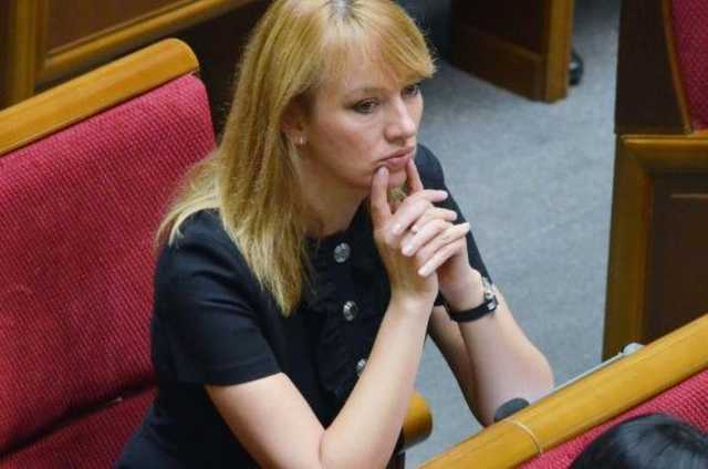 У “Слузі народу” запропонували штрафувати політиків, які публічно не говорять українською мовою