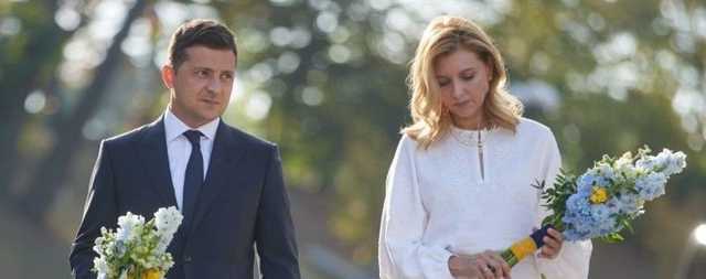 Конфетно-букетный период у Зеленского с народом закончился — эксперт