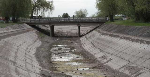 Стало известно, как оккупанты собрались решать проблему с водой в Крыму