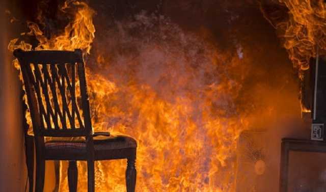 В Кропивницком горела многоэтажка: спасатели эвакуировали 18 человек, пострадал ребенок