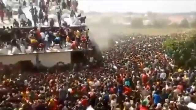 В Нигерии из-за массового голода толпы штурмуют магазины