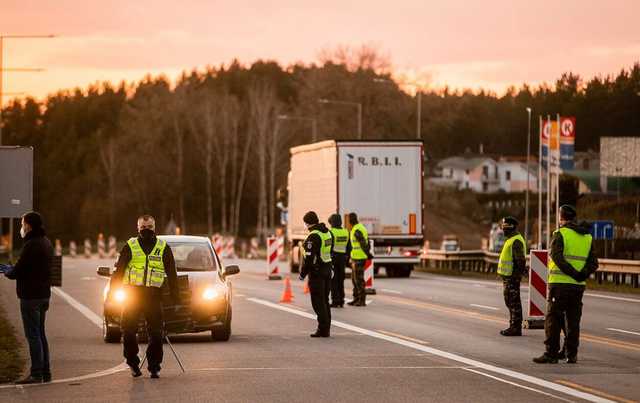 Литва продовжила обмеження на поїздки між регіонами через ситуацію з COVID-19
