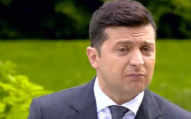 Новорічне привітання Зеленського виявилося плагіатом відомого фільму