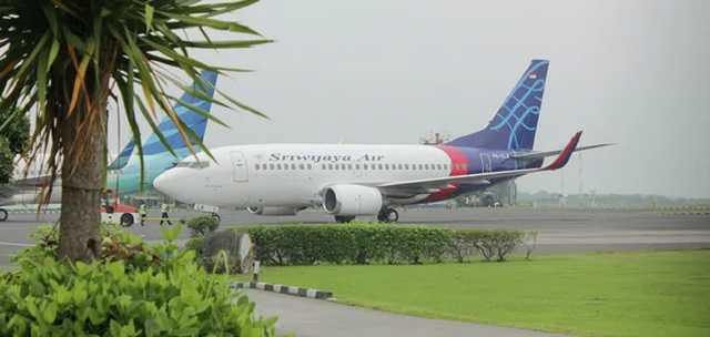 Boeing 737 в Индонезии не подавал сигнал бедствия перед крушением