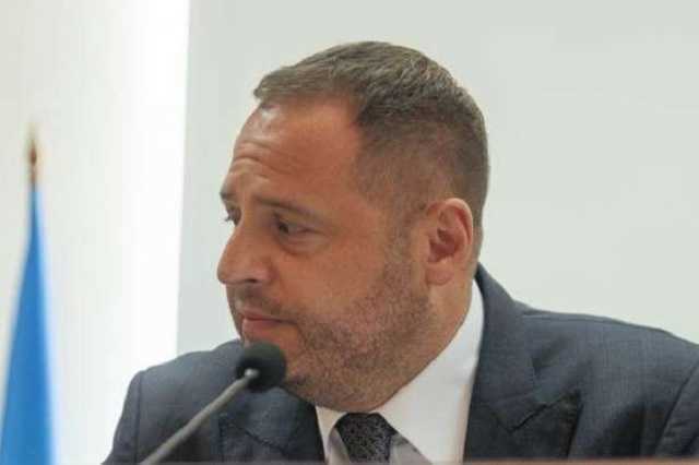 Ермак снова летает на президентском самолете — нардеп