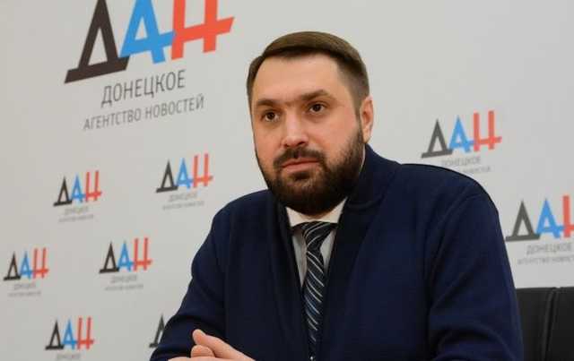 Финансирует оккупантов: "мэру" оккупированного Дебальцево объявили подозрение