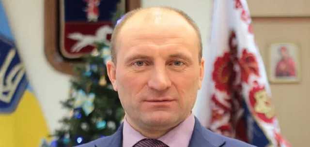 Мэра Черкасс собрались премировать на 400%