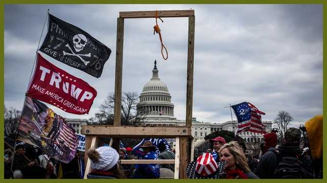 Идет охота на штурмовавших Капитолий бешеных трампистов — The Times