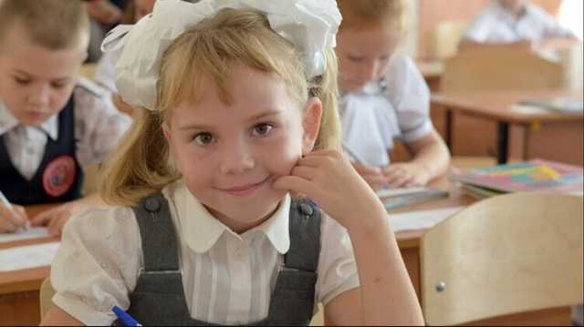 Шкарлет рассказал, когда ученики смогут вернуться в школы