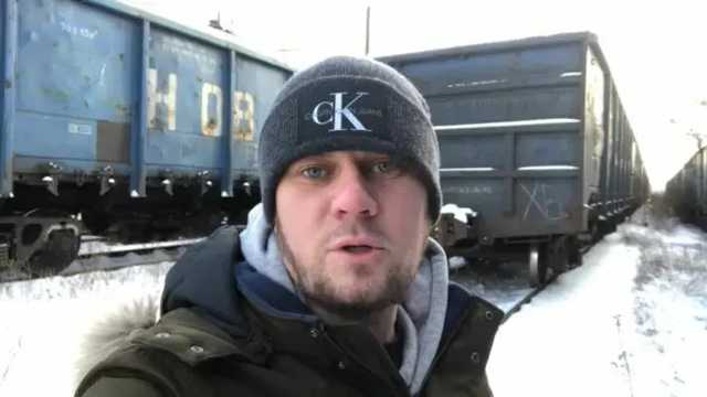 Журналист: Железная дорога Киева забита углем из «ЛДНР» и России